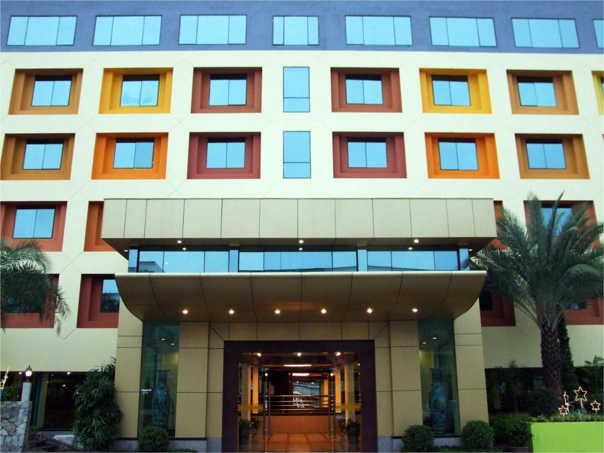 Boutique Hotel Pattaya Exterior foto